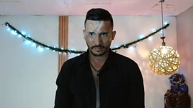 Reiko_85_'s cam snapshot