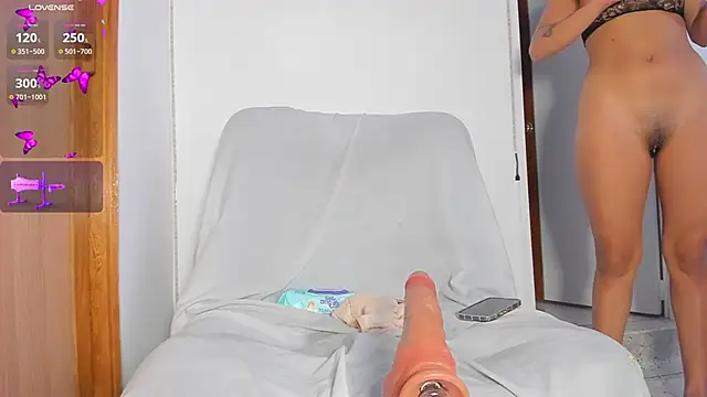 lily_evil live sex cam