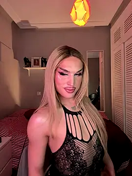 Crystal_________ live sex cam