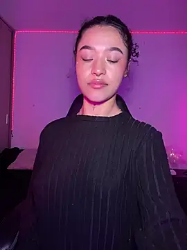 Crystal_Dluna's cam snapshot