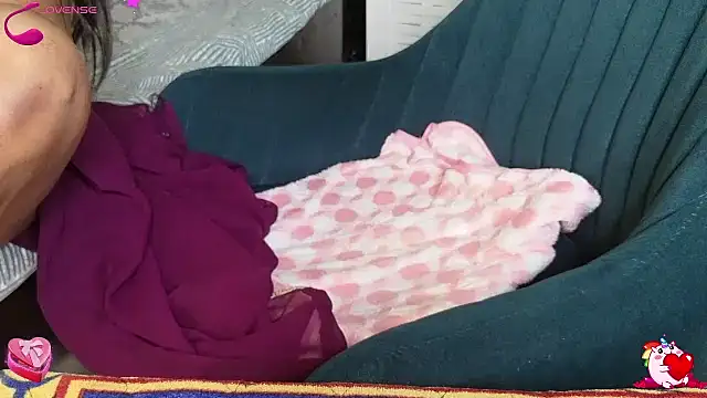 sexyhoney27 live sex cam