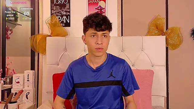 Axel__Evans live sex cam