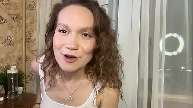 Kalli_ly's cam snapshot