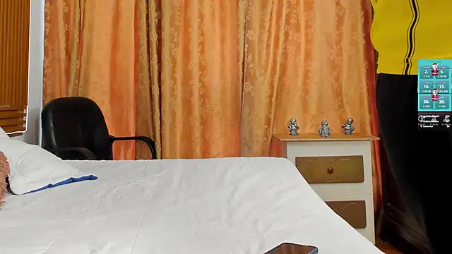 ChoreyTaiylor live sex cam