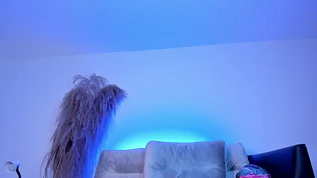 paulina_sweett_'s cam snapshot