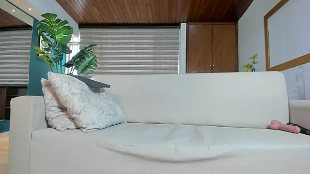 Lyssa_Muller's cam snapshot