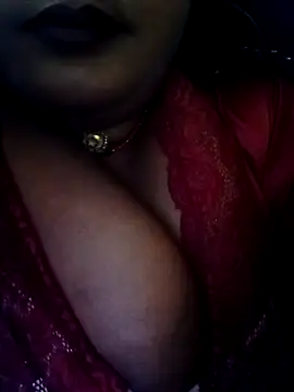 DIVYA_JI8's cam snapshot