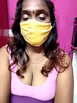 Queen-dhivya's cam snapshot