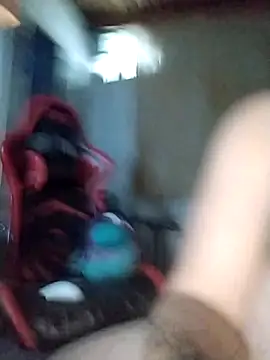 AyantiPonz79's web cam