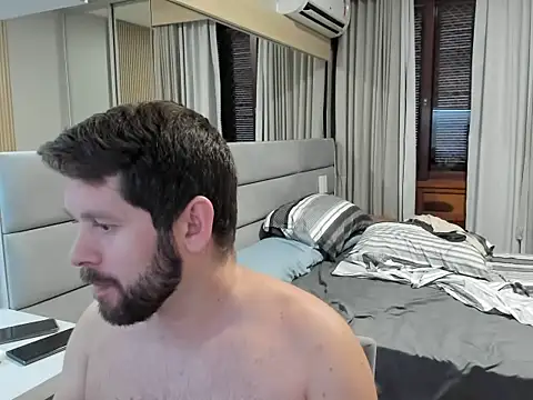 RipMyUnderwear's cam snapshot