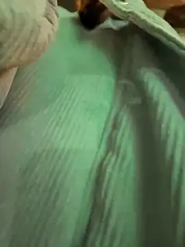 FroggyAnna live sex cam