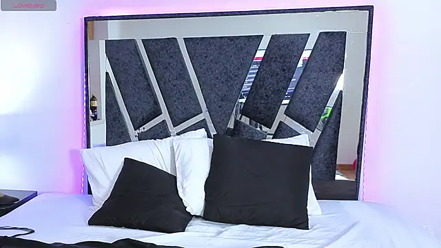 ReginaRosetti's cam snapshot