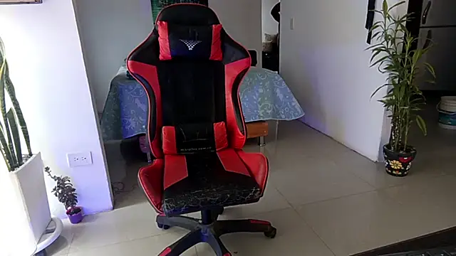 Adam_Valenciia live sex cam