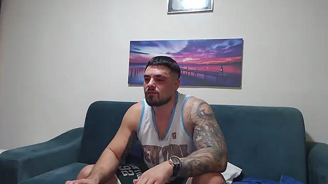 Tiberius_hunk live sex cam
