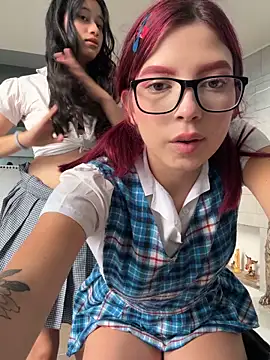 l0lita_sweet live sex cam