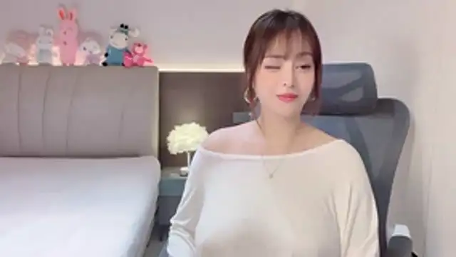 Koo-liy live sex cam