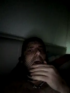 Cybergeil33 live sex cam