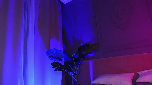 Liv_Fay's cam snapshot