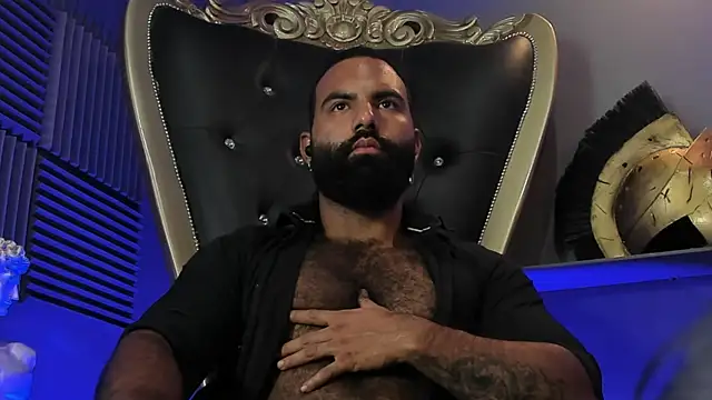 BeardAndrew live sex cam