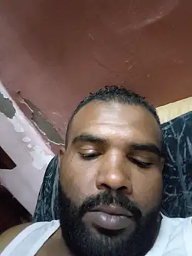 MOSLAHH live sex cam