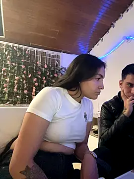 Alyha_Cortes's cam snapshot