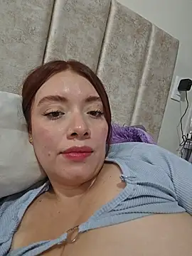 valery_mora's cam snapshot