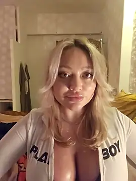 misstitmouseofficial's cam snapshot