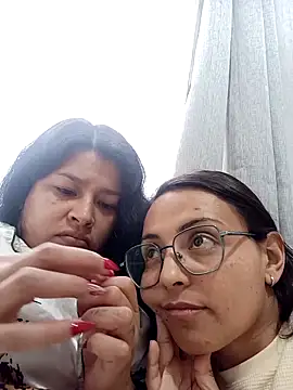 bri_ali's cam snapshot