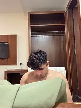 Vihaaanfucks live sex cam