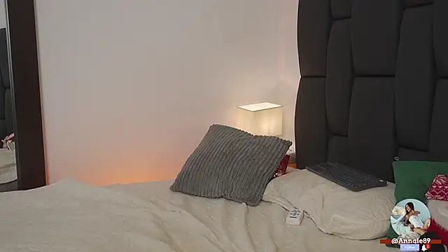 MelisaLopez_'s cam snapshot