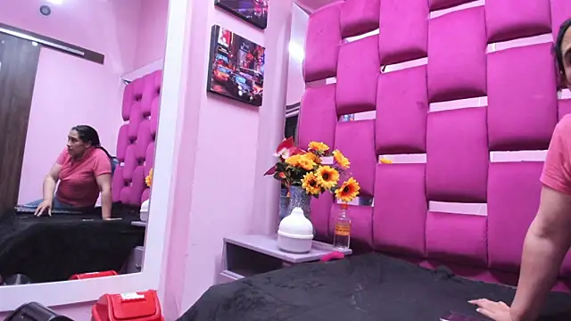 LeilaSmith_'s cam snapshot