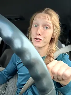 GoldenFlameGoddess's cam snapshot