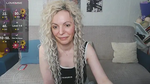 kiramarta's cam snapshot