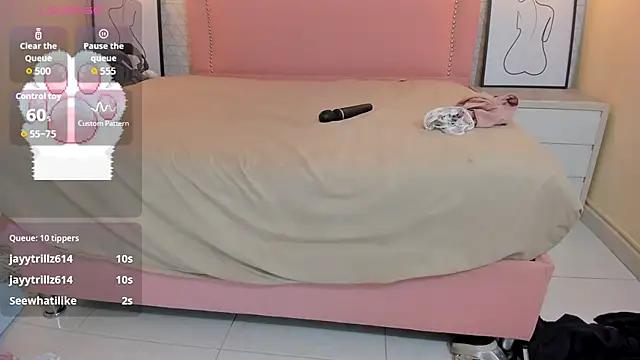 Kittytimberlake's cam snapshot