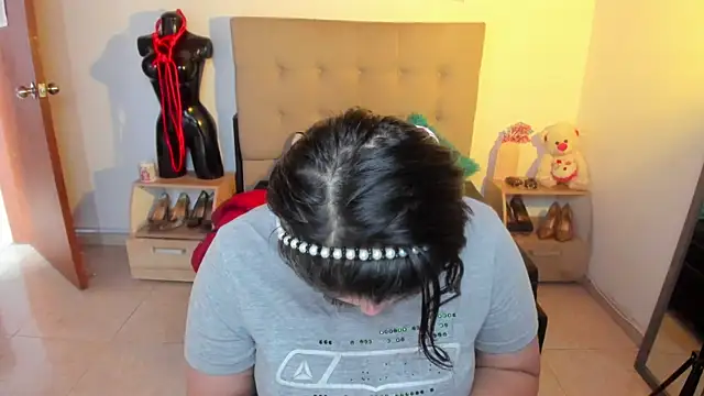 TifanyAmazinng's cam snapshot