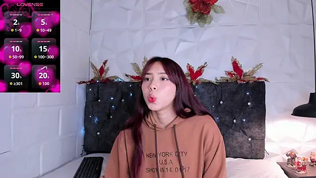 Emma_dl2's cam snapshot