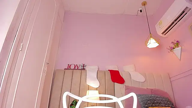 _lucia_18's cam snapshot