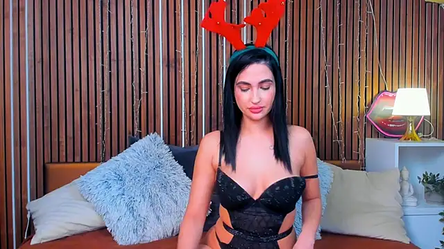 CamillaParis25's cam snapshot