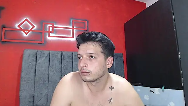 FerneyManti live sex cam