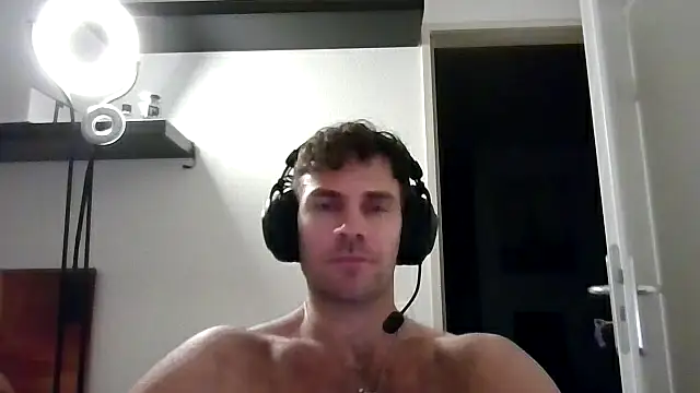 alpha-hunk's cam snapshot