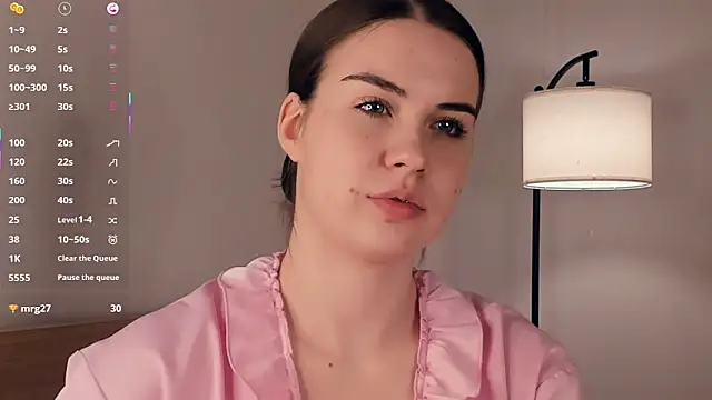 LoreeScialdone's cam snapshot