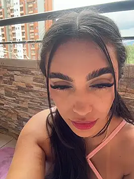 emma_andrew1 live sex cam