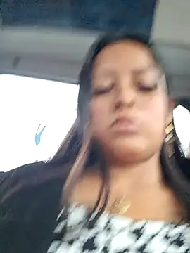 LunaHot_777 live sex cam