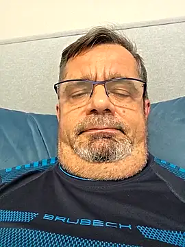 Axer1960's cam snapshot