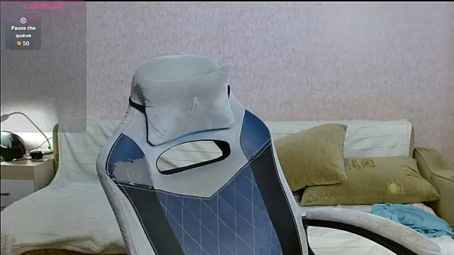 Aestheticguy101 live sex cam