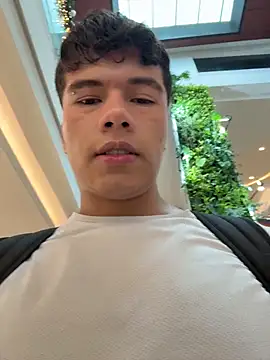 Logan_smith1 live sex cam