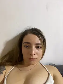 karla-thomsom10 live sex cam