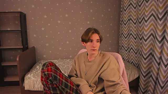 ted_lun's cam snapshot