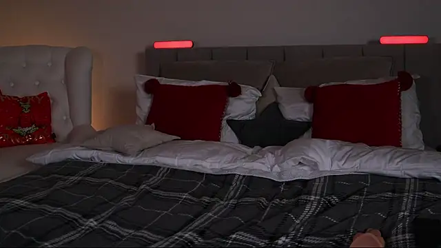 ella_twinkl live sex cam