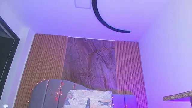 luce_williams's cam snapshot